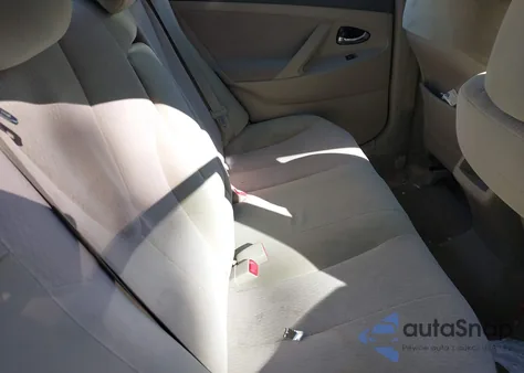 2011 Toyota Camry Le from USA, damaged, VIN 4T1BF3EK0BU584541